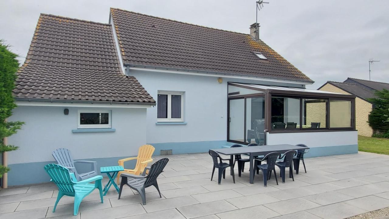 Vila Escapade Saint-Martin de Brehal Exteriér fotografie