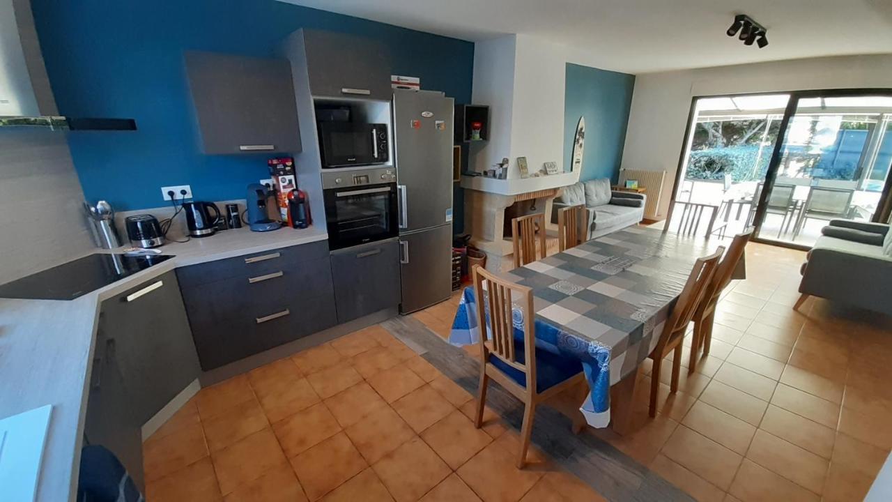 Vila Escapade Saint-Martin de Brehal Exteriér fotografie